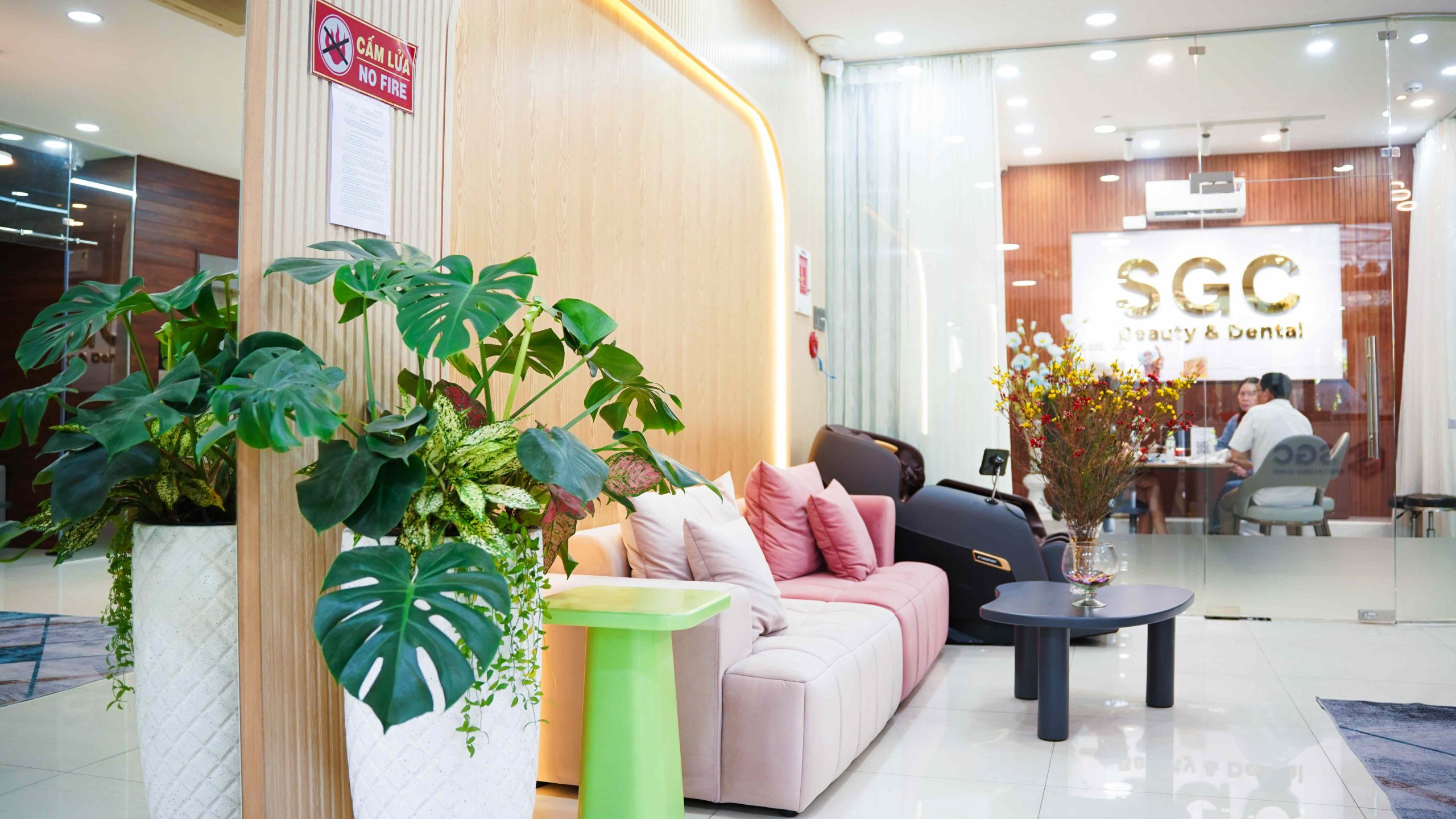 DSC05357 1 11zon scaled