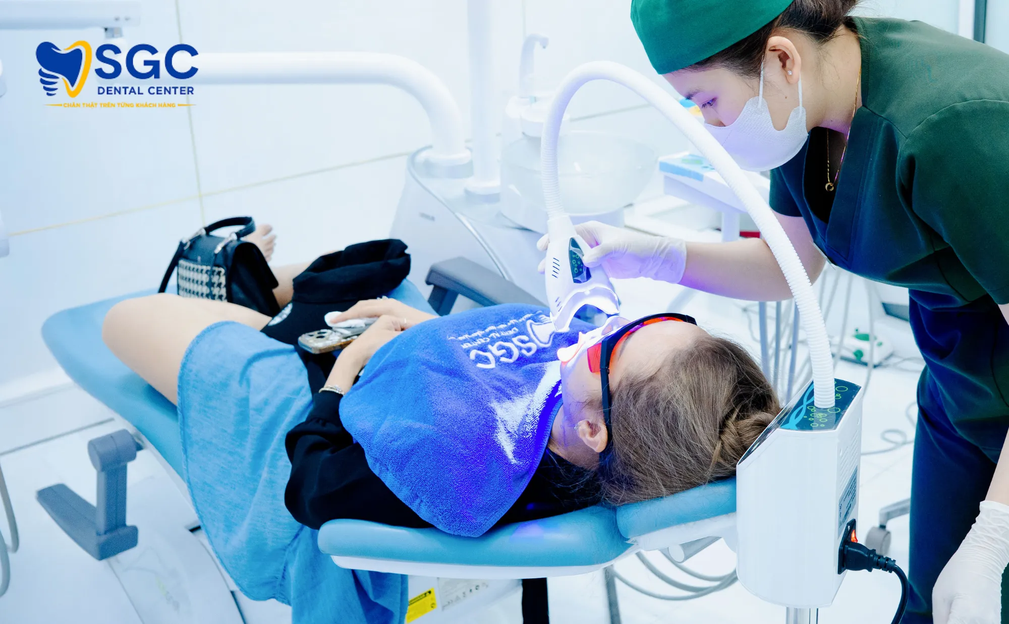 tay-trang-rang-bang-laser